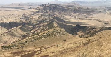 Grenzlandschaft zu Aserbaidschan