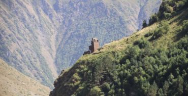 Burgruine am Hang