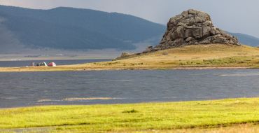 Mongolei - Zelte am Terkh See
